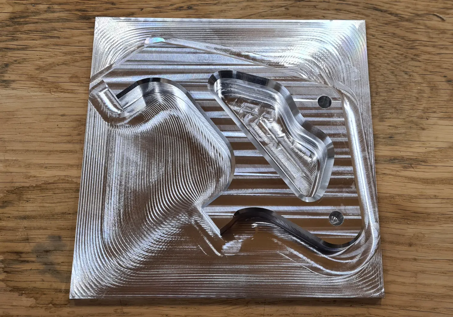 SP-Engineering Quadratisches Metallstück CNC-Fräsen